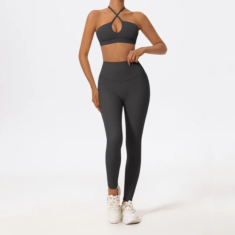 Two-Piece Women’s Sports Set – Cross-Front Yoga & Gym Outfit