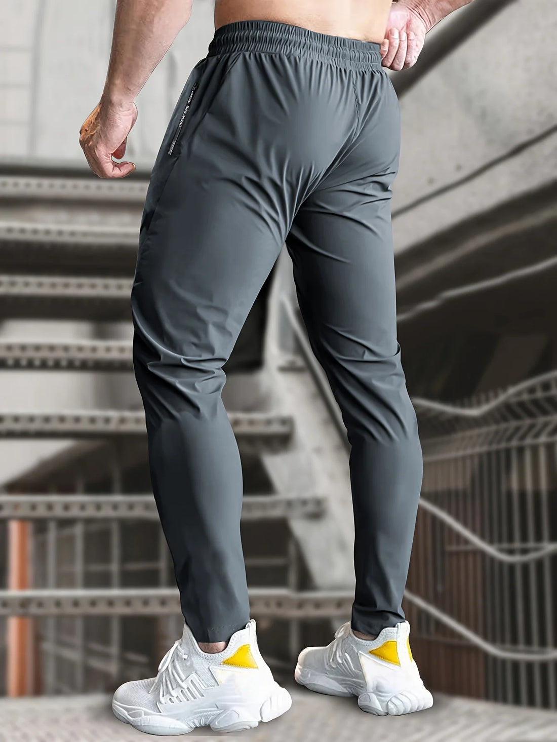 Men’s Ice Silk Stretch Sweatpants – Breathable Jogging Pants with Zipper Pockets