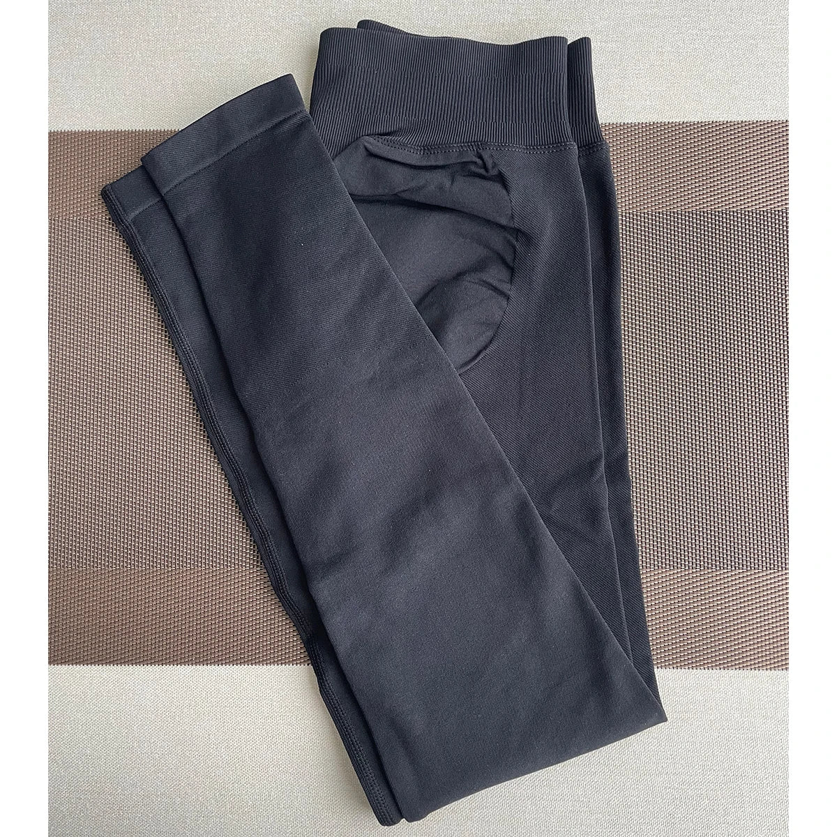 Women’s Seamless Yoga Leggings – Scrunch Bum Fitness Tights