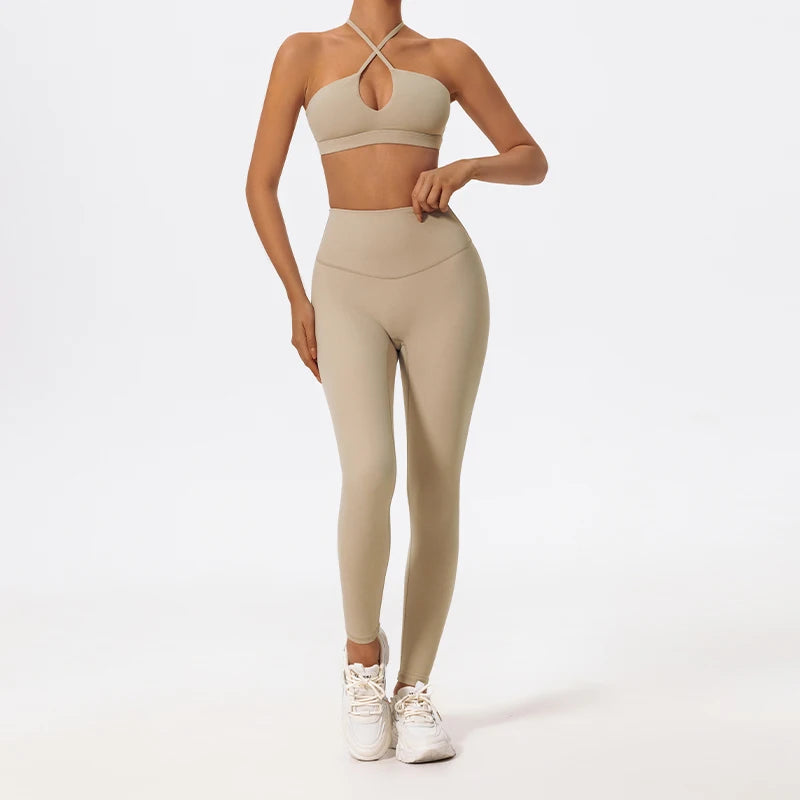 Two-Piece Women’s Sports Set – Cross-Front Yoga & Gym Outfit