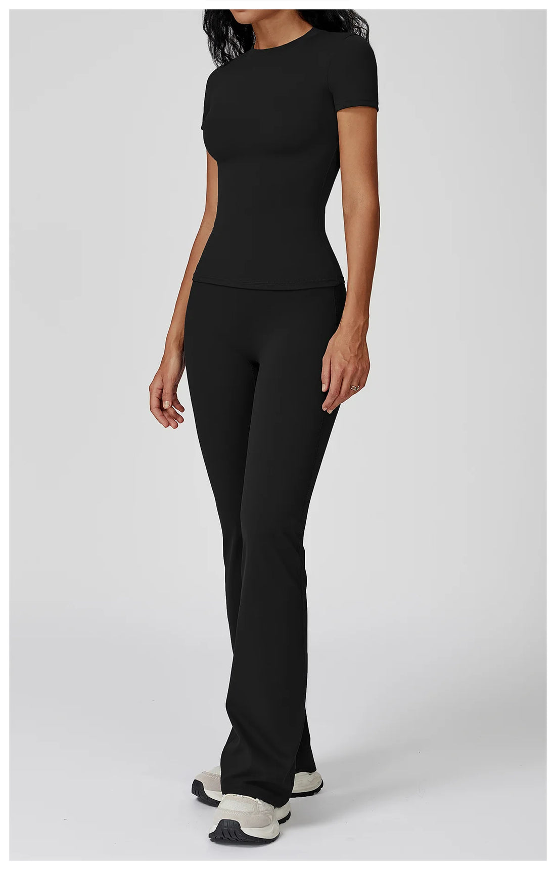 Women’s 2PCS Yoga & Workout Set – Long Sleeve Top & High-Waist Leggings/Shorts