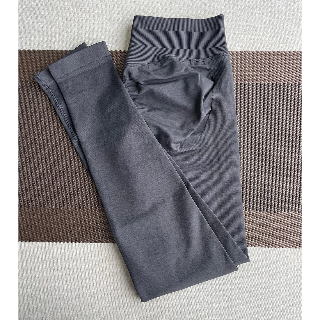 Women’s Seamless Yoga Leggings – Scrunch Bum Fitness Tights
