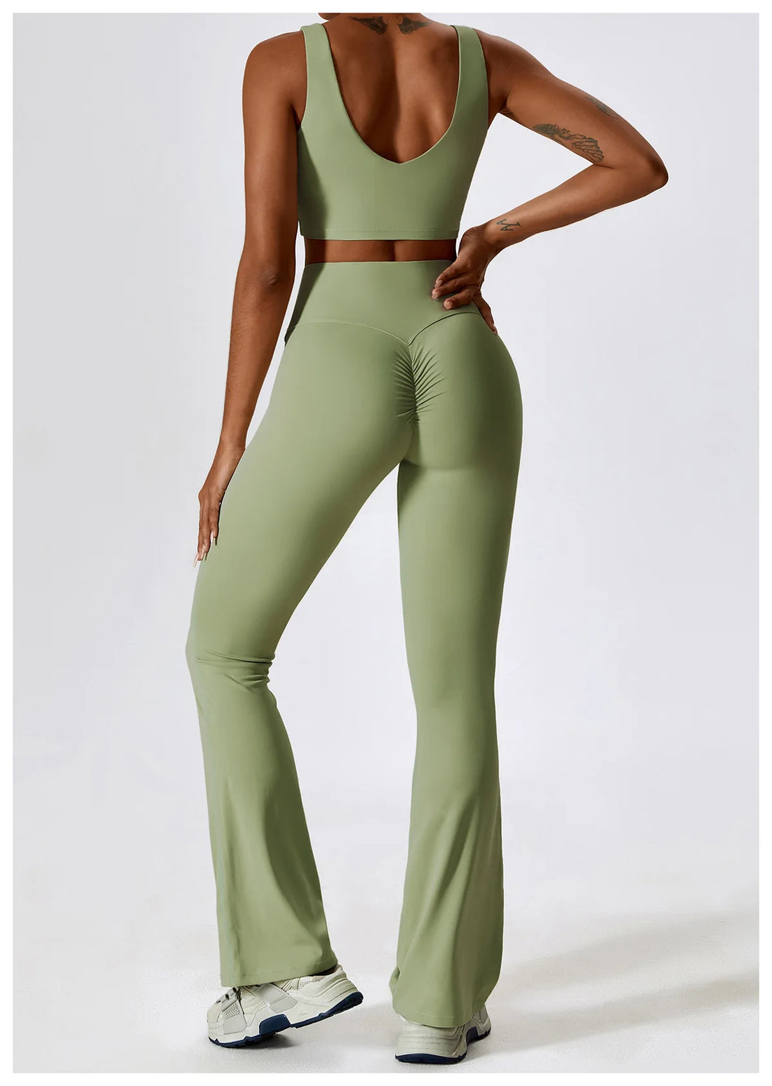 2PCS Seamless Women’s Yoga Set – Sports Bra & Leggings