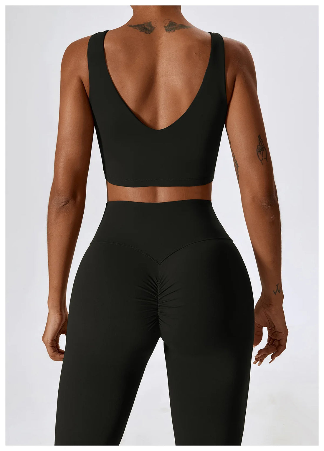 2PCS Seamless Women’s Yoga Set – Sports Bra & Leggings