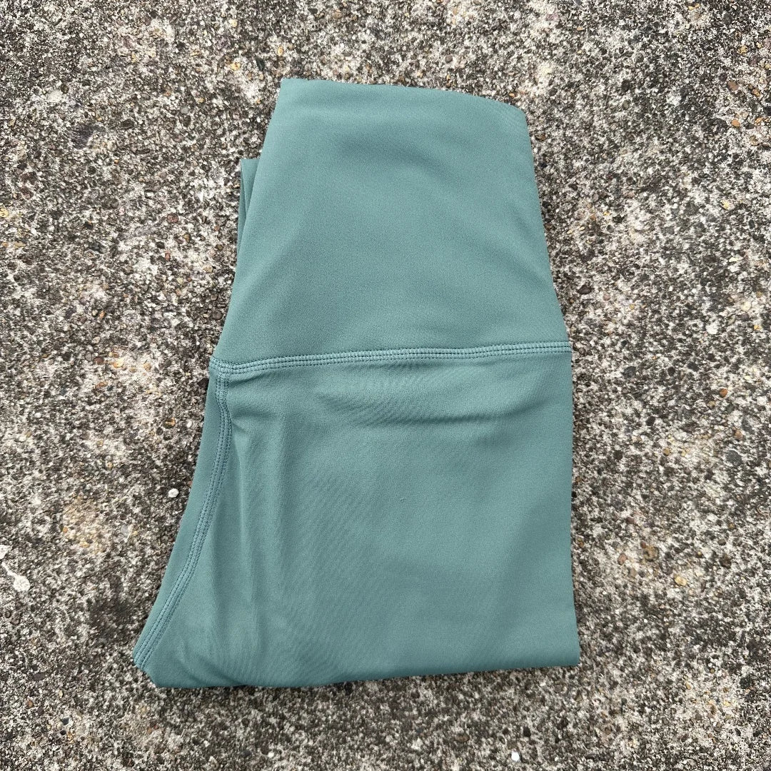 Women’s High-Waist Yoga Leggings – Solid Color Pocket Sports Cropped Pants