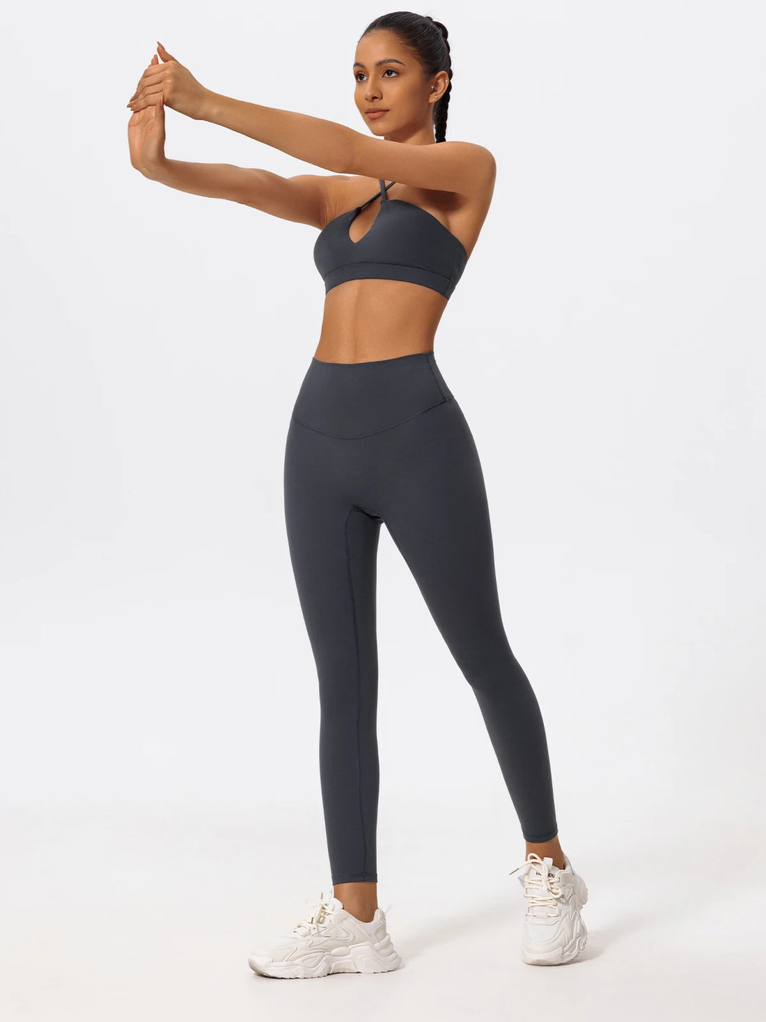 Two-Piece Women’s Sports Set – Cross-Front Yoga & Gym Outfit