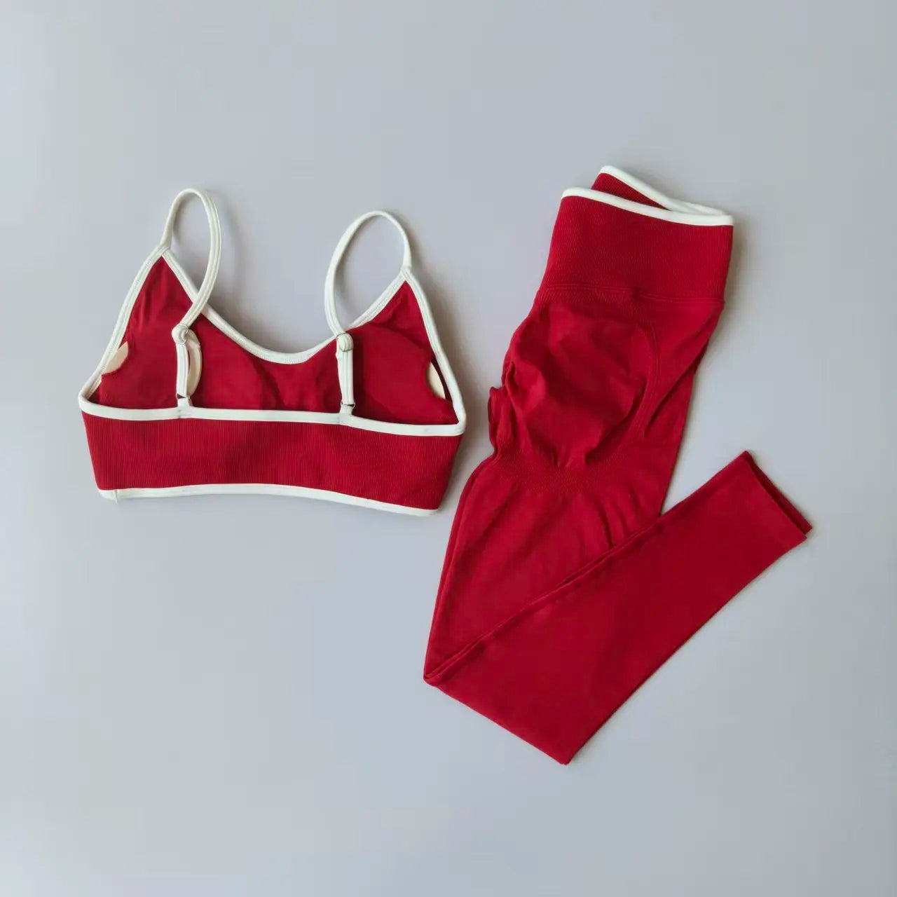 Seamless 2PCS Women’s Legging Set – Strappy Sports Bra & High-Waist Fitness Leggings