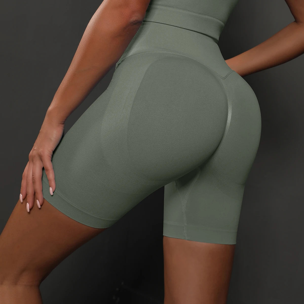 Women’s High-Waist Seamless Yoga & Sports Shorts – Push-Up Gym Workout Shorts