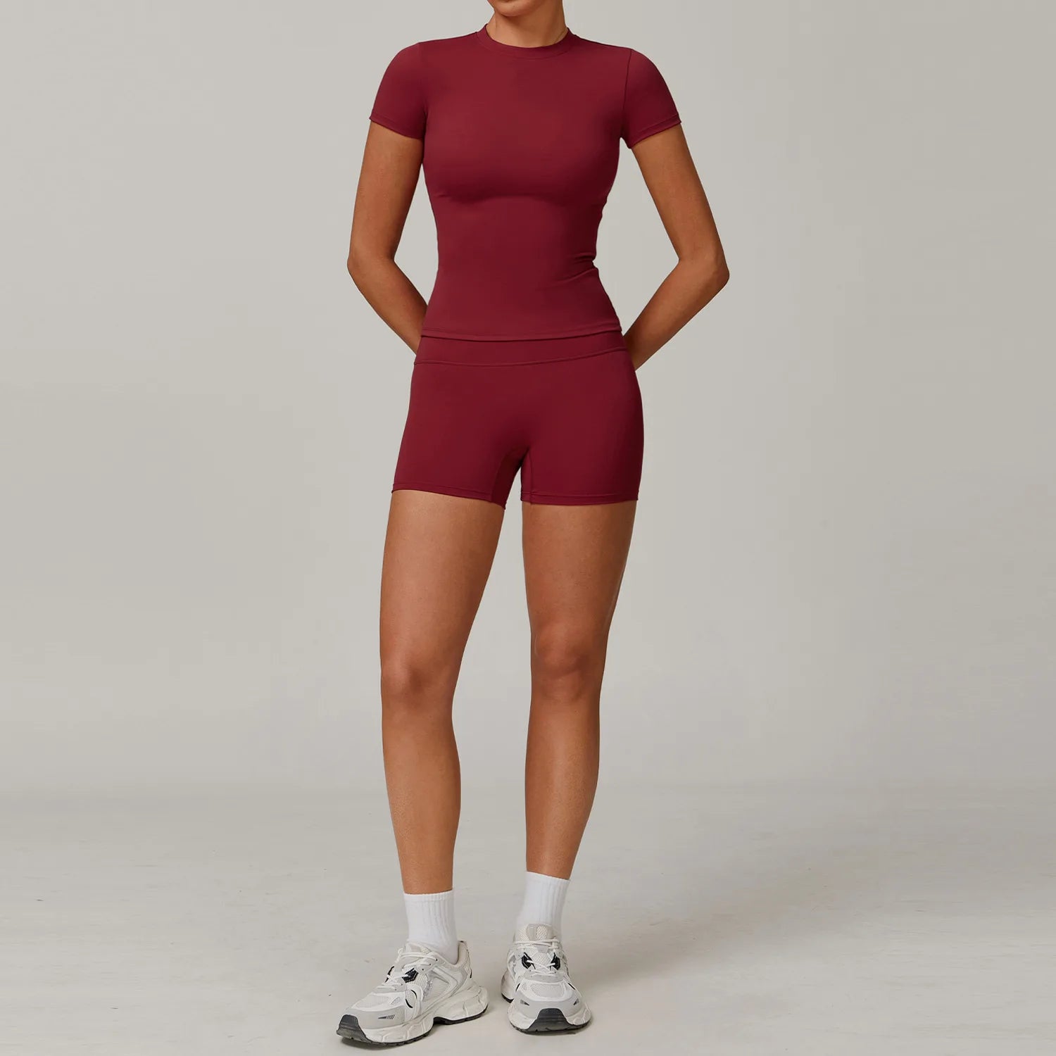 Women’s 2PCS Yoga & Workout Set – Long Sleeve Top & High-Waist Leggings/Shorts