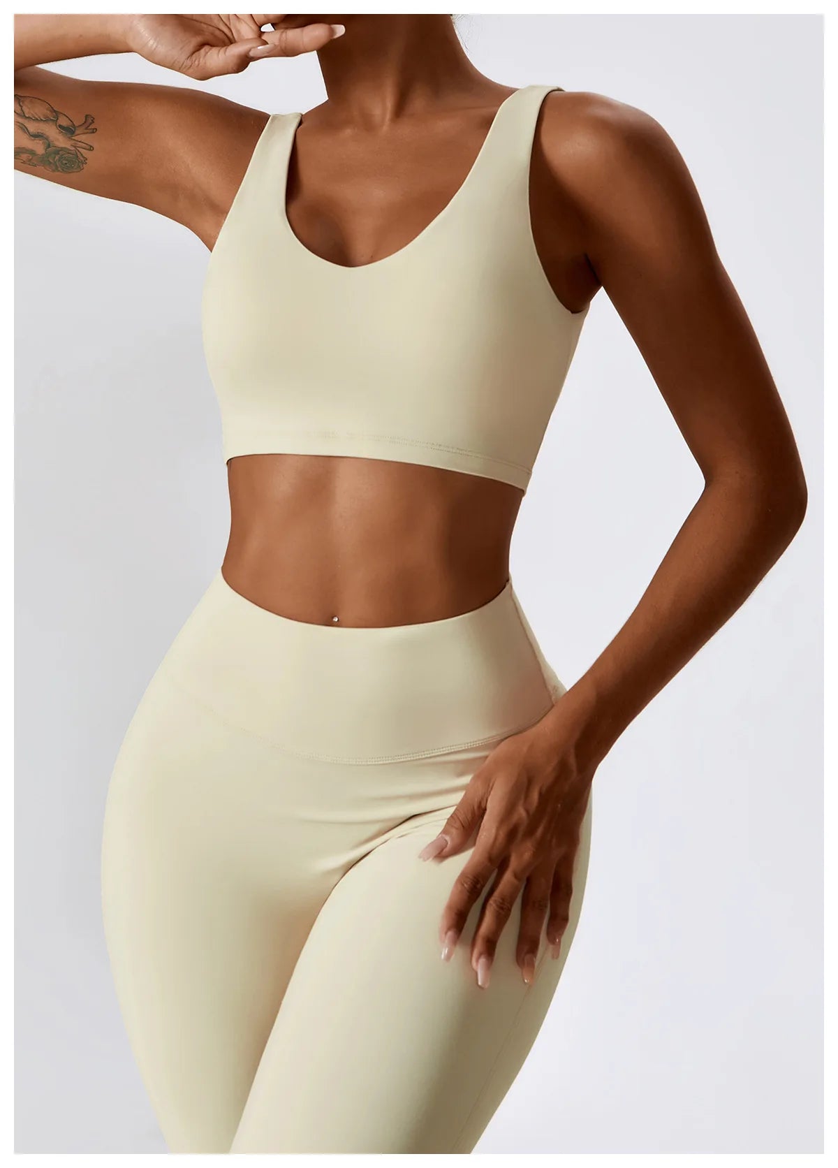 2PCS Seamless Women’s Yoga Set – Sports Bra & Leggings