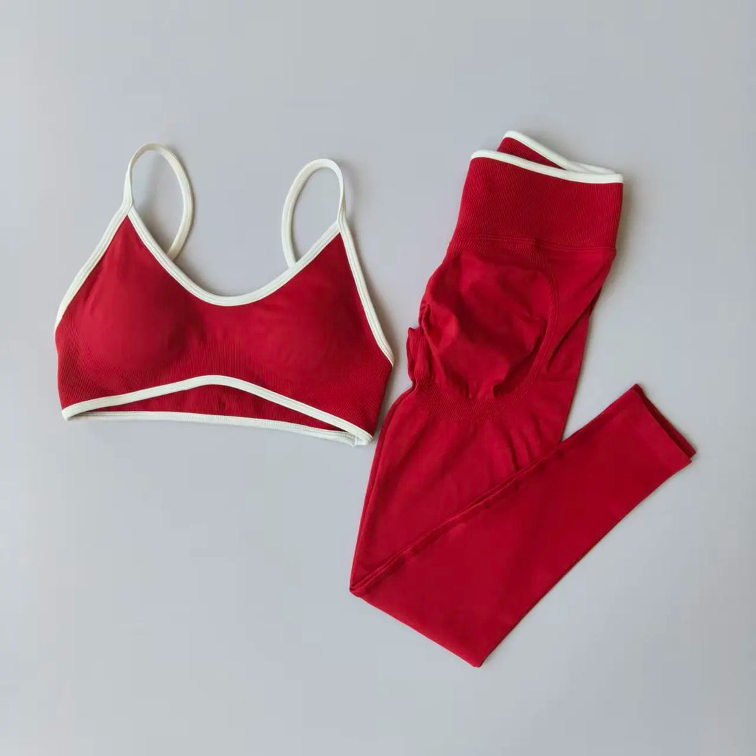 Seamless 2PCS Women’s Legging Set – Strappy Sports Bra & High-Waist Fitness Leggings