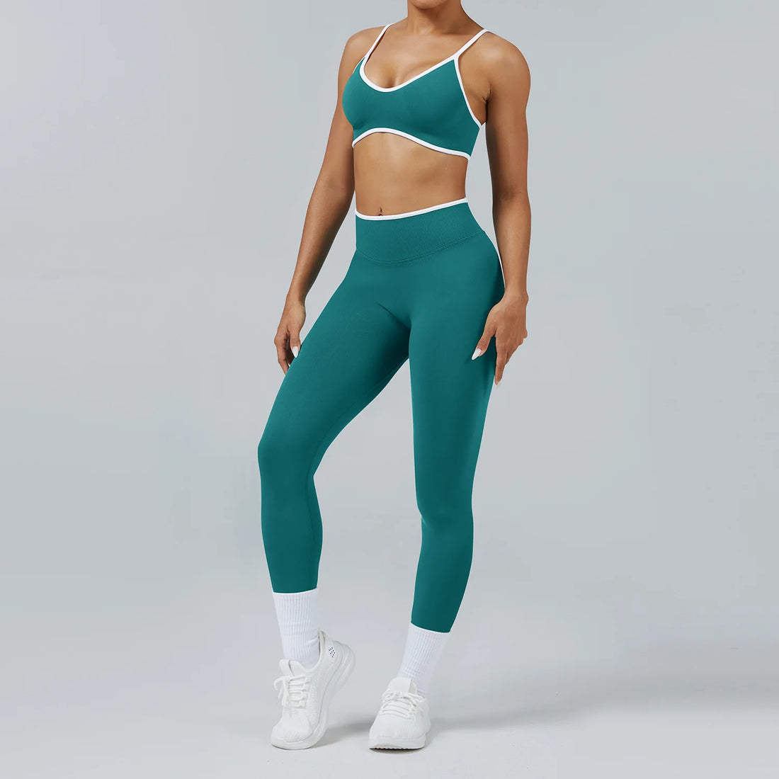 Seamless 2PCS Women’s Legging Set – Strappy Sports Bra & High-Waist Fitness Leggings