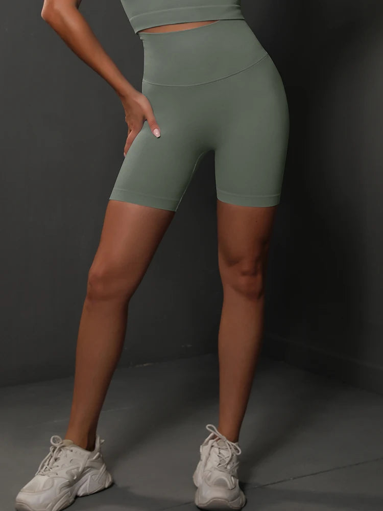Women’s High-Waist Seamless Yoga & Sports Shorts – Push-Up Gym Workout Shorts