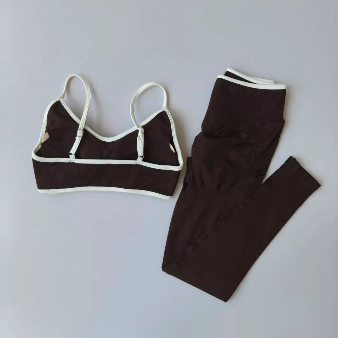 Seamless 2PCS Women’s Legging Set – Strappy Sports Bra & High-Waist Fitness Leggings