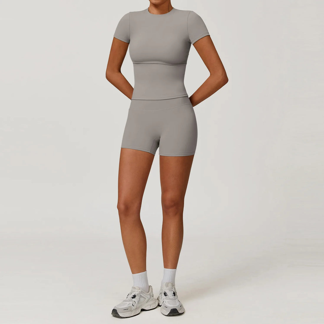 Women’s 2PCS Yoga & Workout Set – Long Sleeve Top & High-Waist Leggings/Shorts