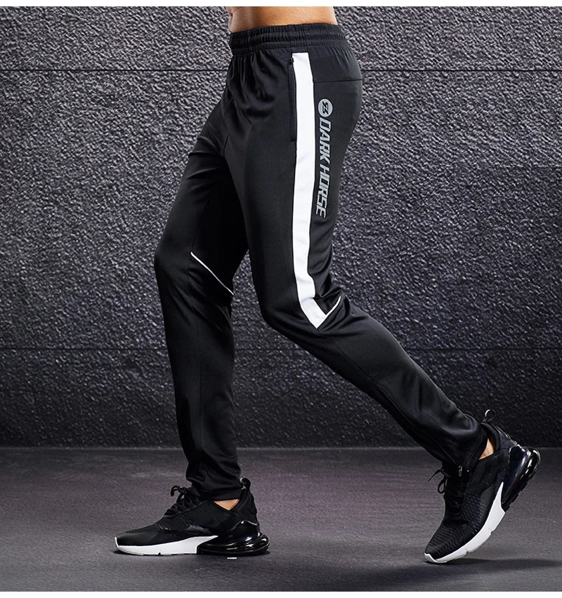 Men’s Sports Jogger Pants – Running & Soccer Training Sweatpants with Zipper Pockets
