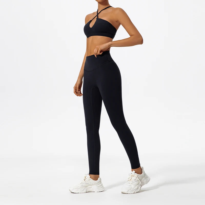 Two-Piece Women’s Sports Set – Cross-Front Yoga & Gym Outfit