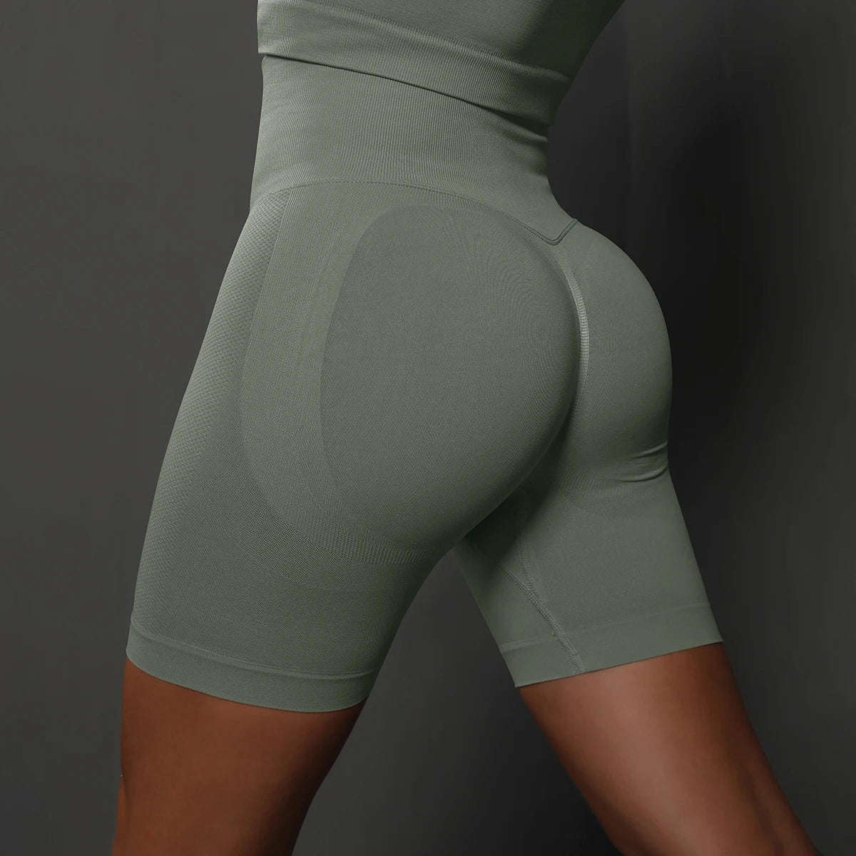 Women’s High-Waist Seamless Yoga & Sports Shorts – Push-Up Gym Workout Shorts