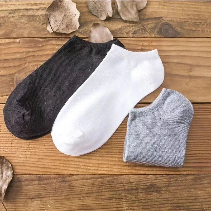 Women’s Breathable Cotton Ankle Socks – Solid Color Boat Sports Socks