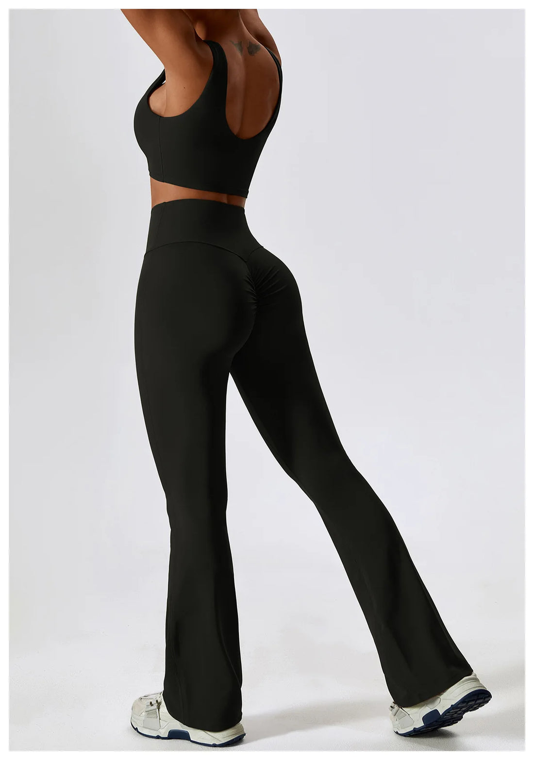 2PCS Seamless Women’s Yoga Set – Sports Bra & Leggings