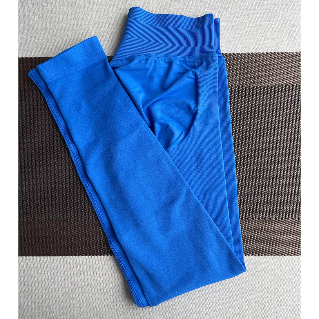 Women’s Seamless Yoga Leggings – Scrunch Bum Fitness Tights