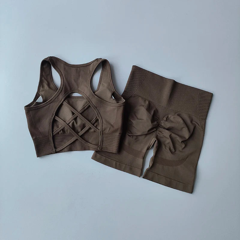 2PCS Women’s Seamless Yoga Set – Sport Bra & High-Waist Shorts