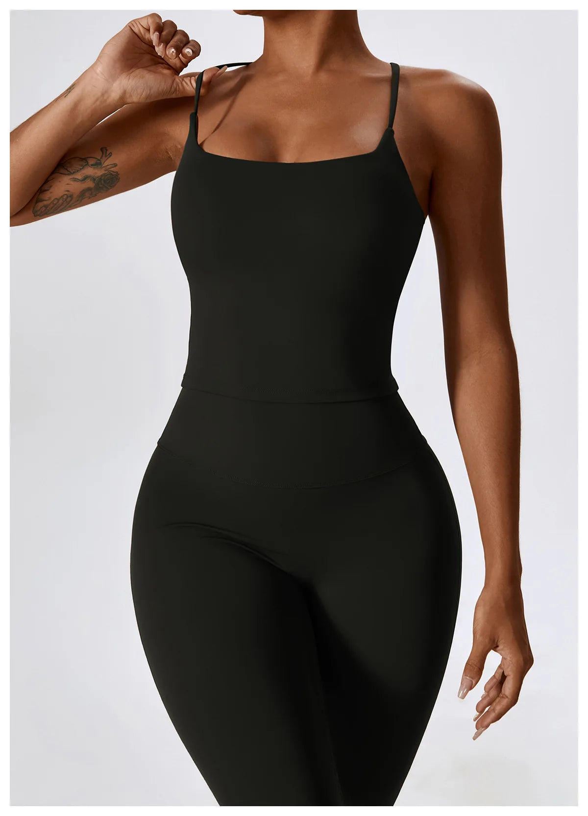 2PCS Seamless Women’s Yoga Set – Sports Bra & Leggings