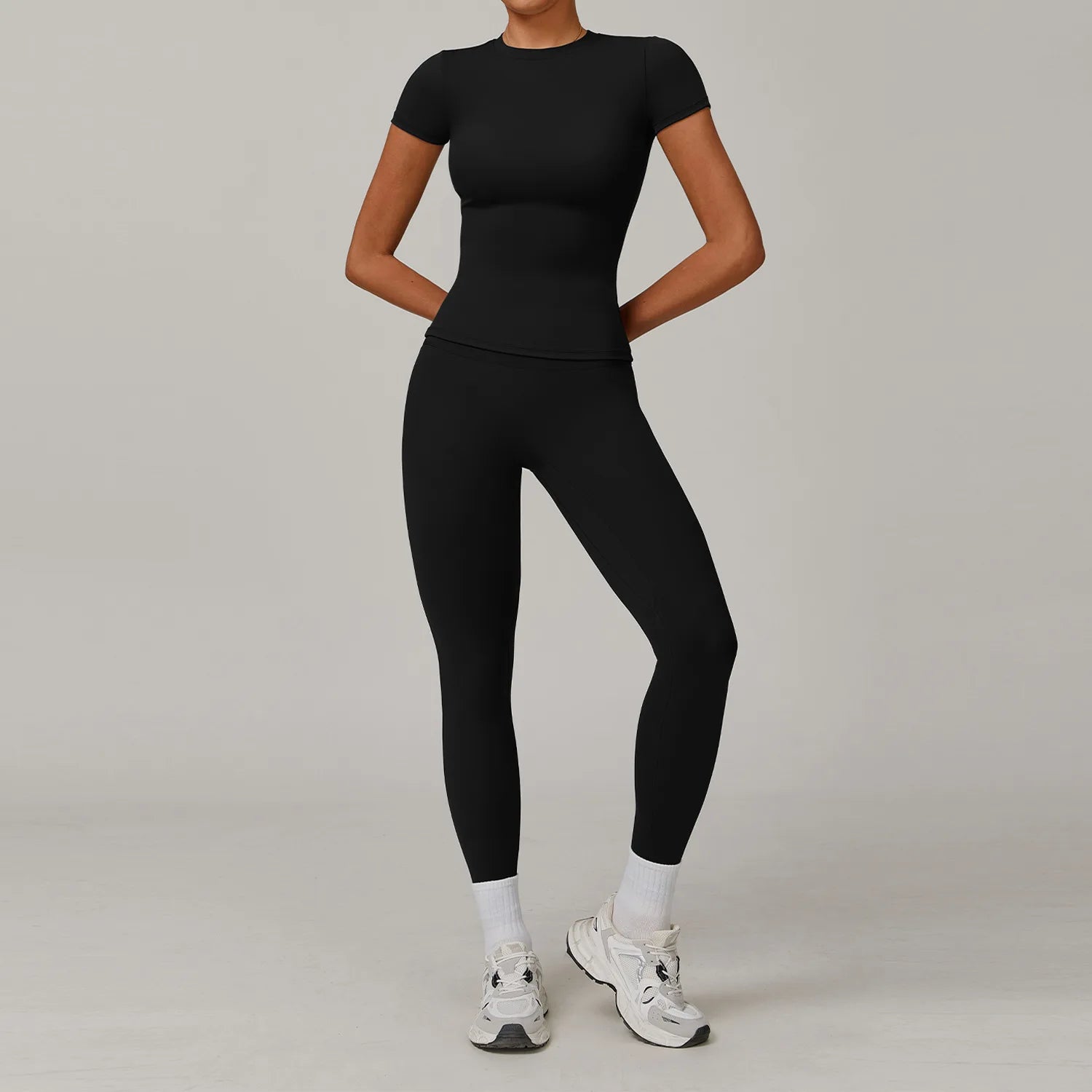 Women’s 2PCS Yoga & Workout Set – Long Sleeve Top & High-Waist Leggings/Shorts