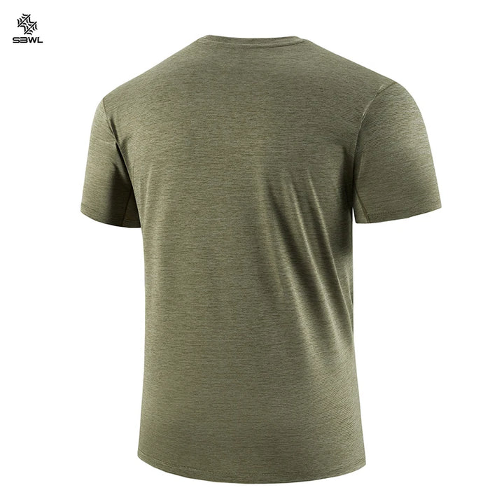 Men’s Football Style Gym T-Shirt – Loose Fit Quick-Dry Sports Top